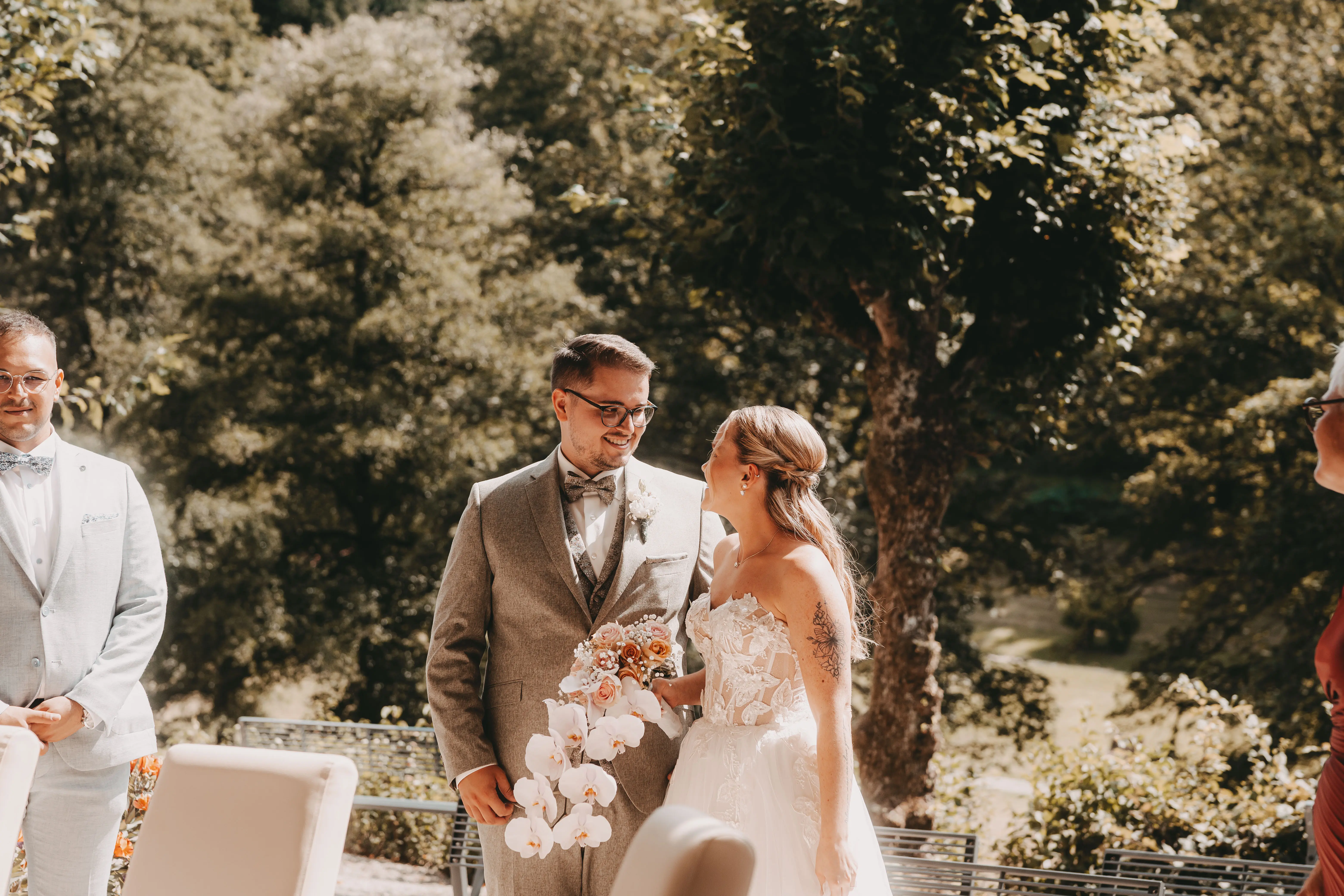 Hochzeitsfoto mit echtem Moment